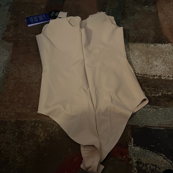 Body suit - Picture 2 of 2